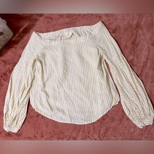 Anthropologie SZ 4 Off the shoulder blouse